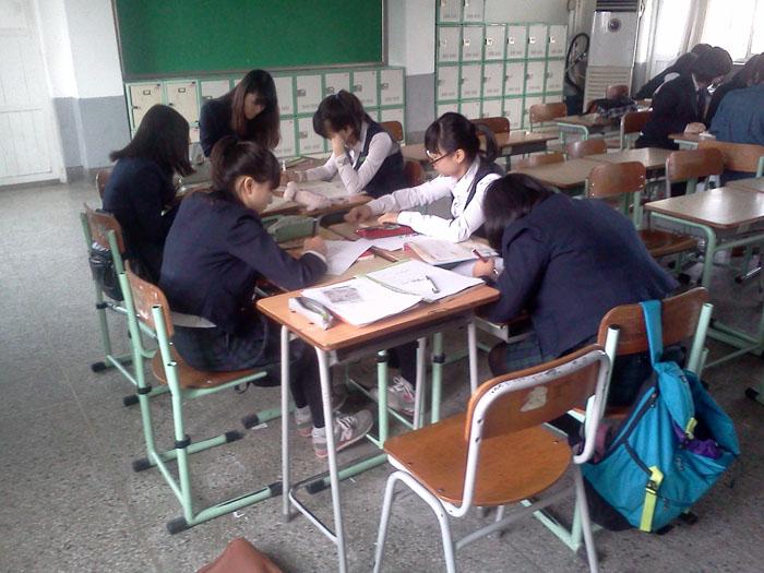 2011 멘토링 활동 사진(10).jpg 첨부 이미지