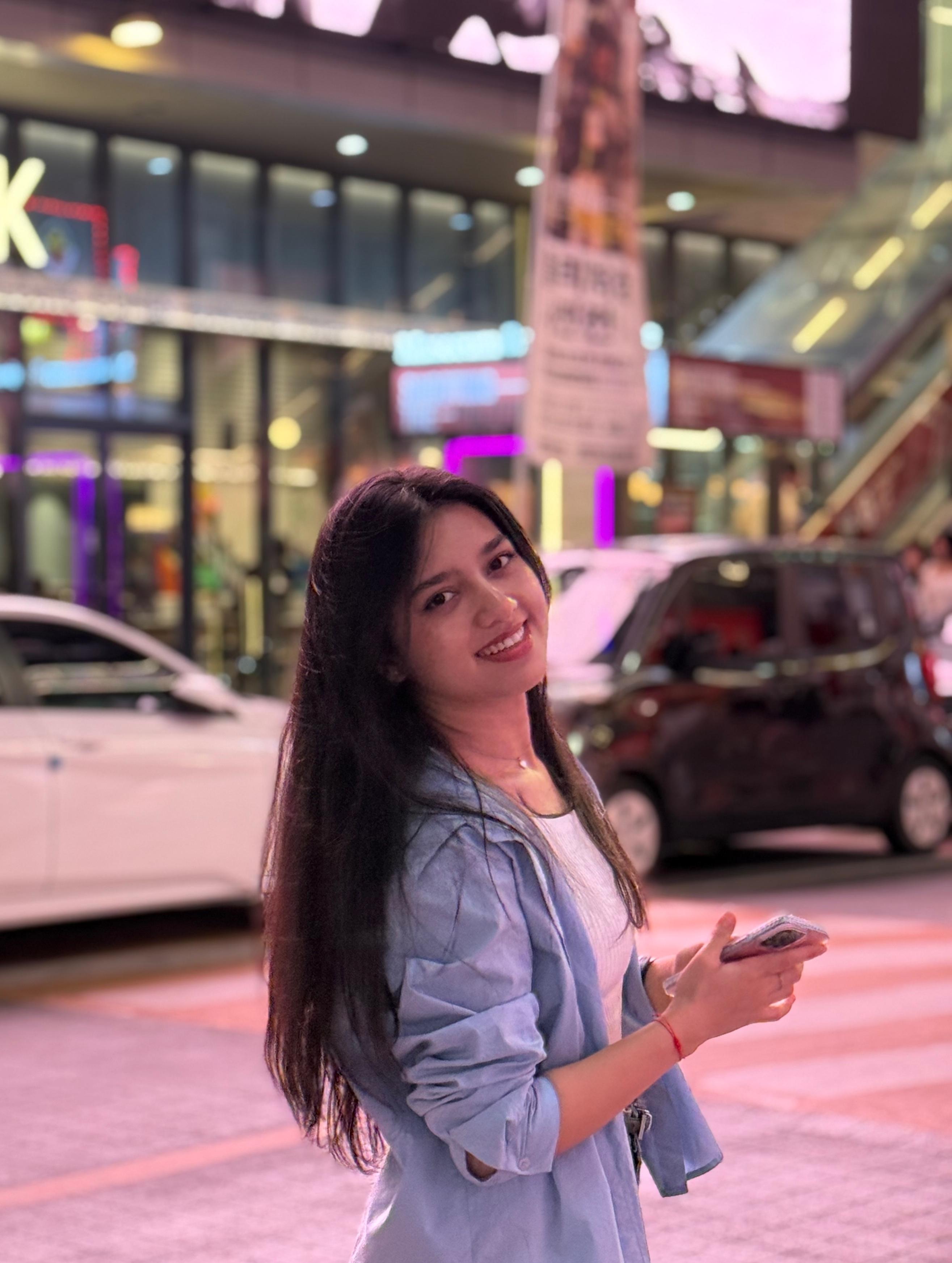 Zukhra / 주크라 picture